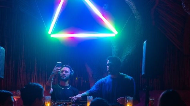 Tom & Collins en Confessions Cancún